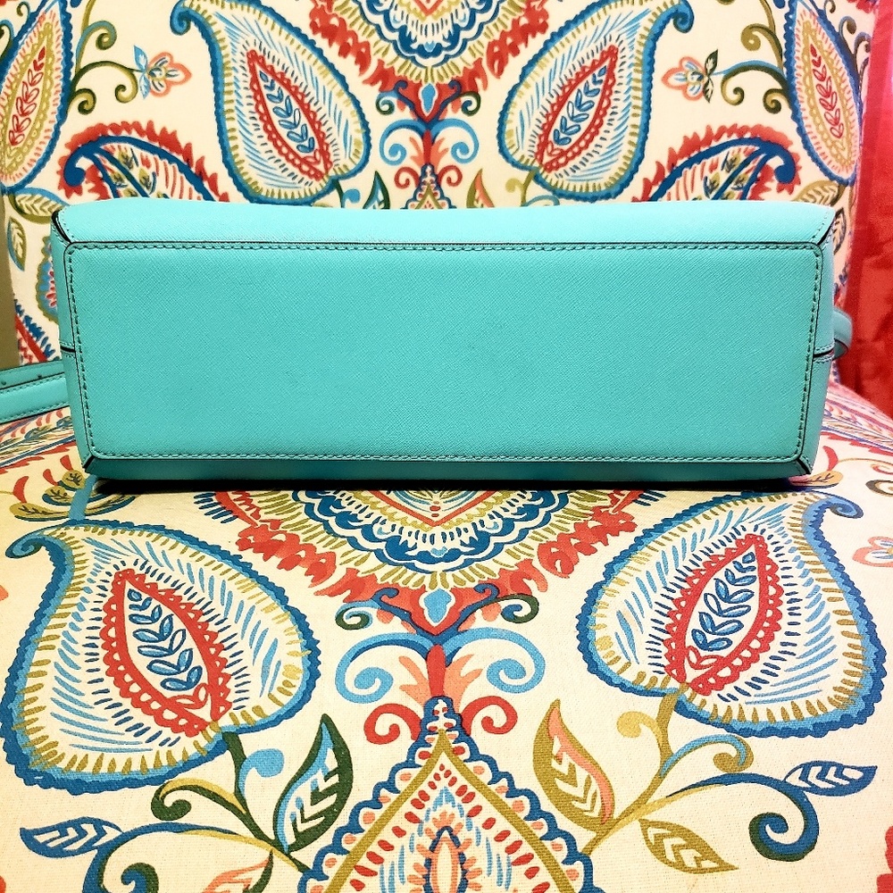 Authentic Kate Spade Handbag w/ Crossbody Strap - Picture 3 of 8